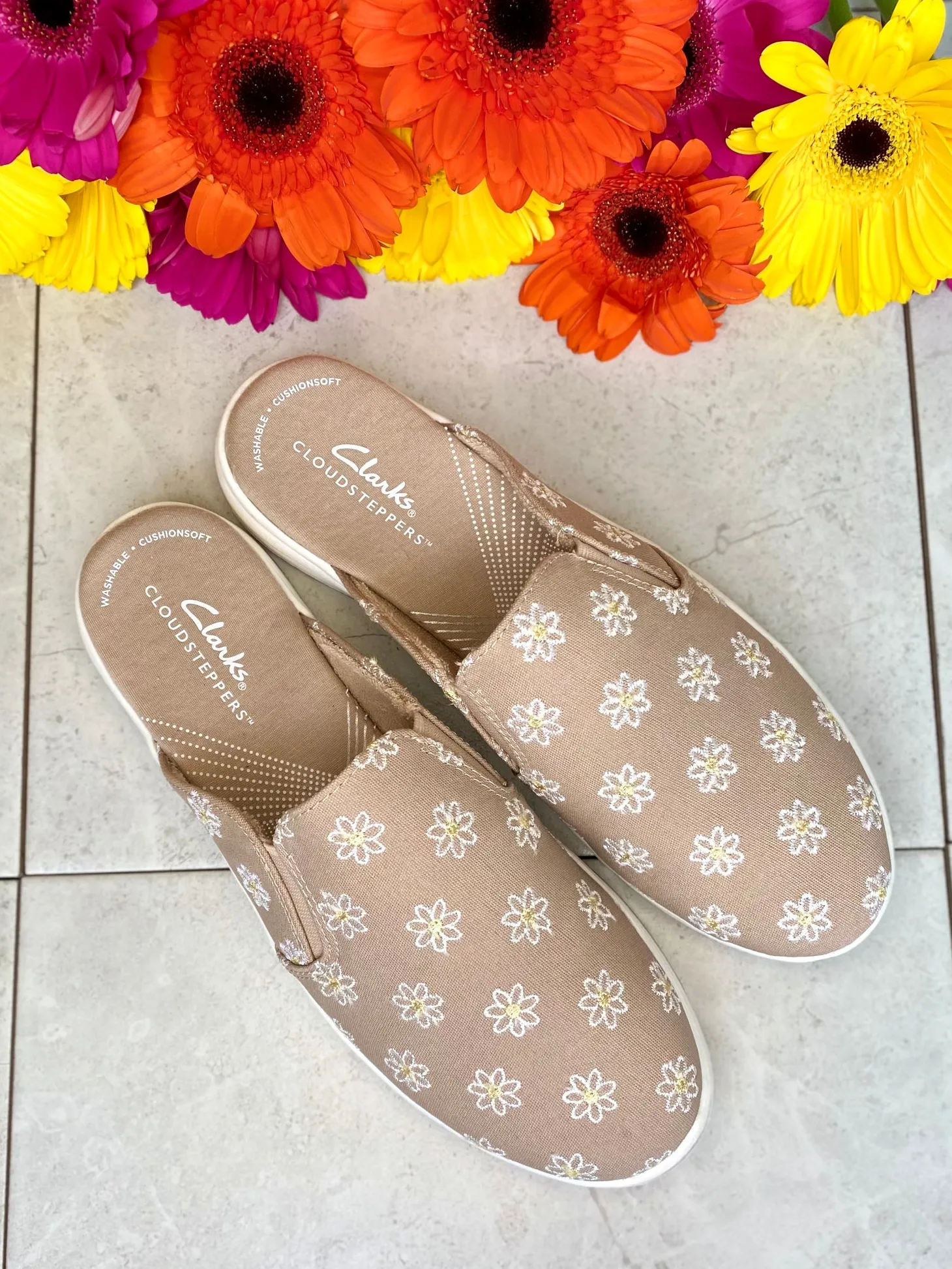 Clarks - Breeze Shore - Taupe