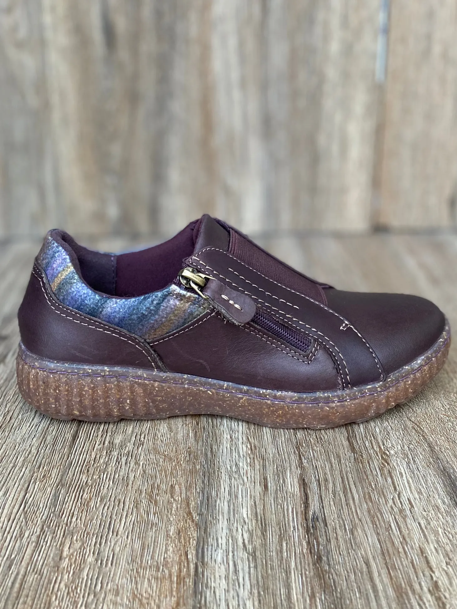 Clarks - Caroline Cove - Burgundy