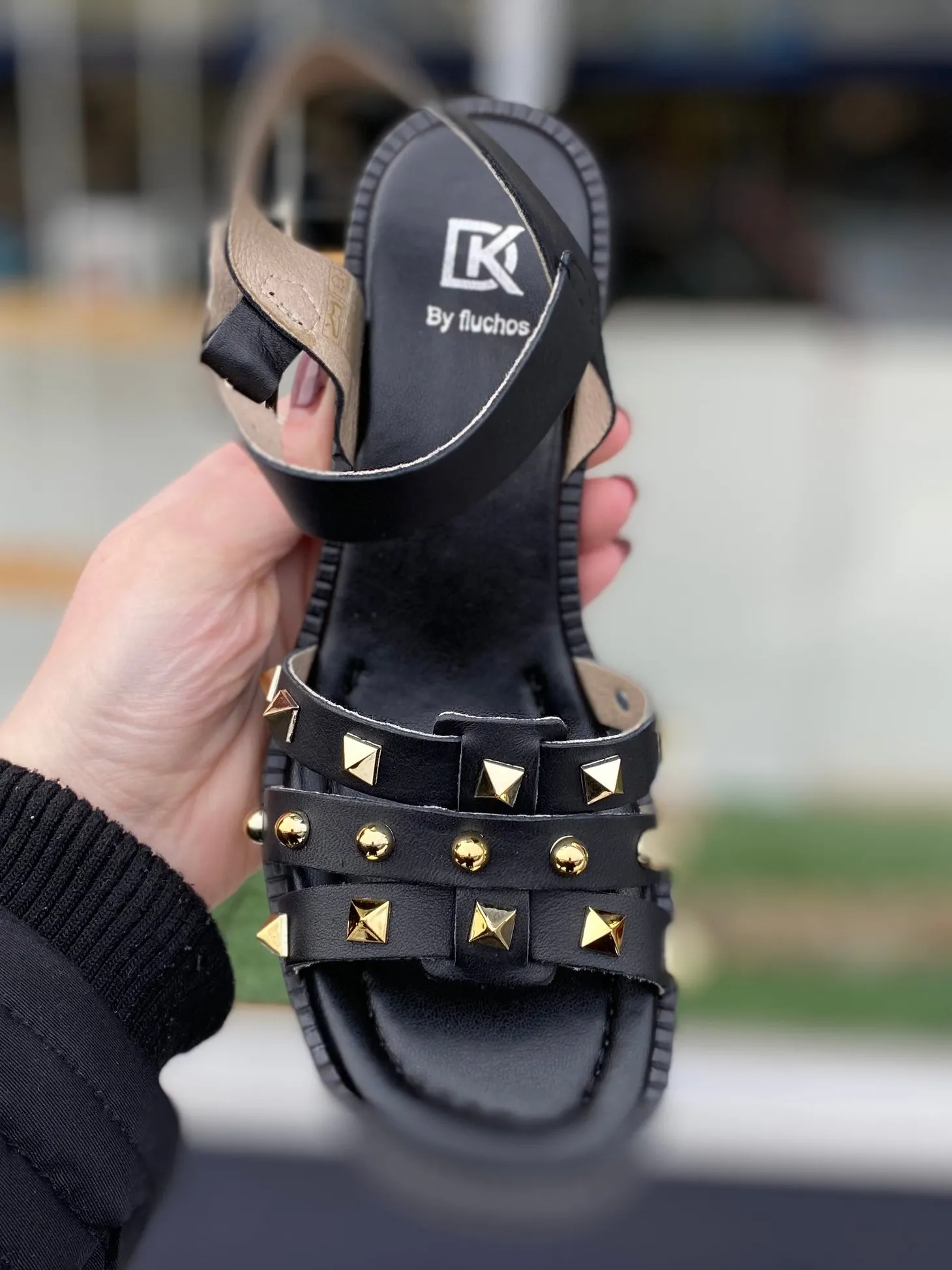 Dorking - Circus - Black