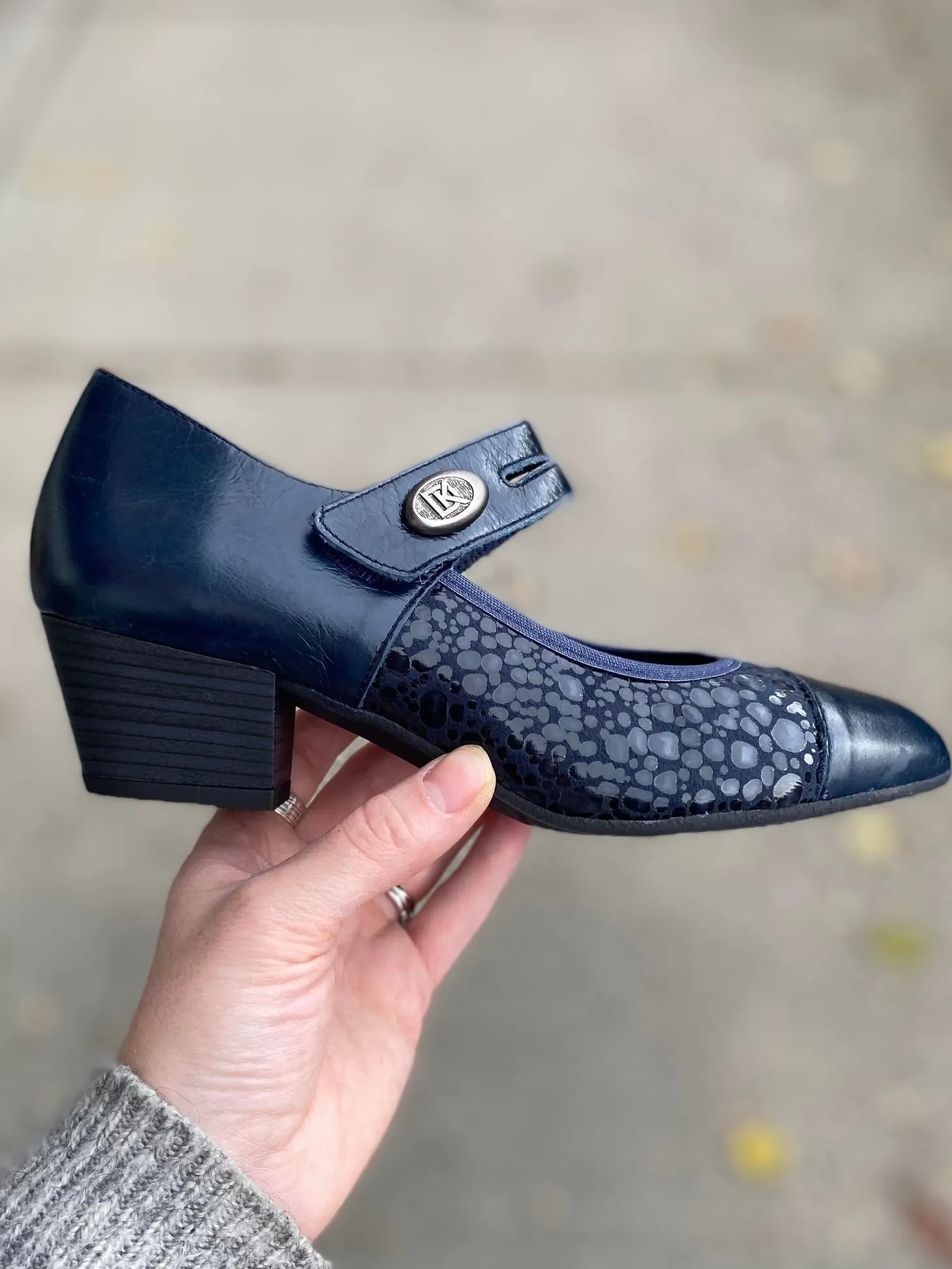 Dorking - Dora MJ - Navy