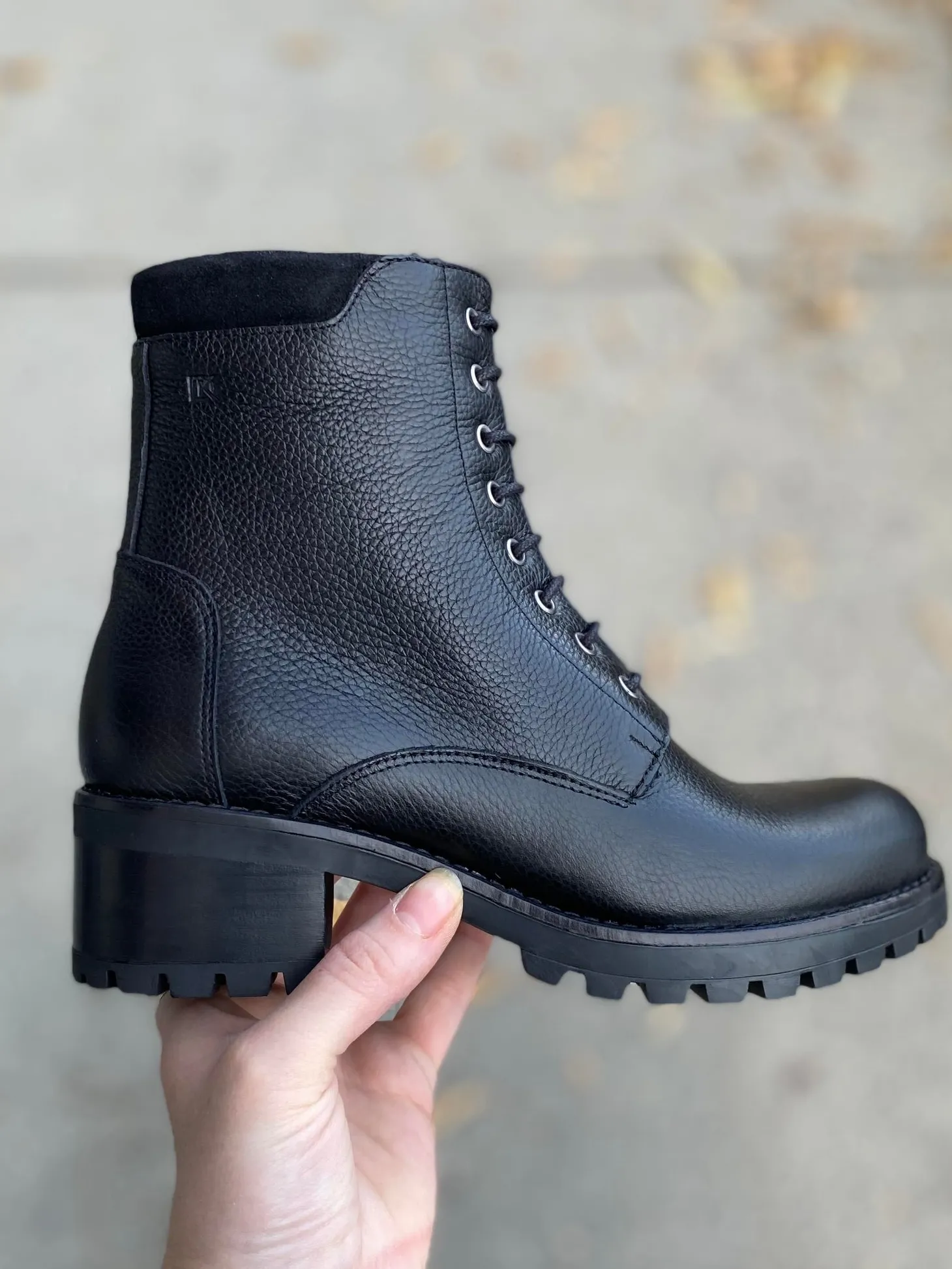 Dorking - Glass - Black
