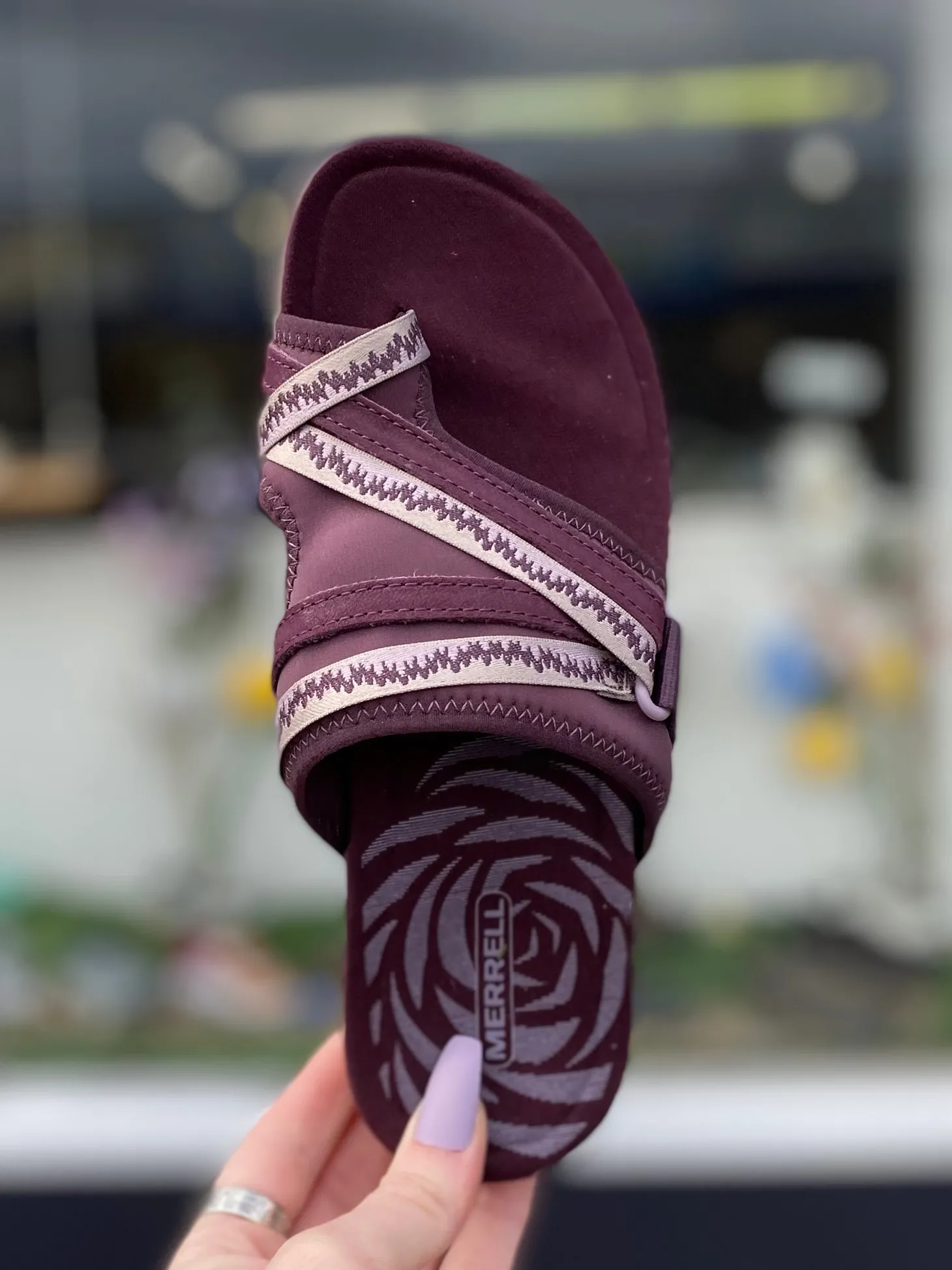 Merrell - Terran 3 Post - Burgundy