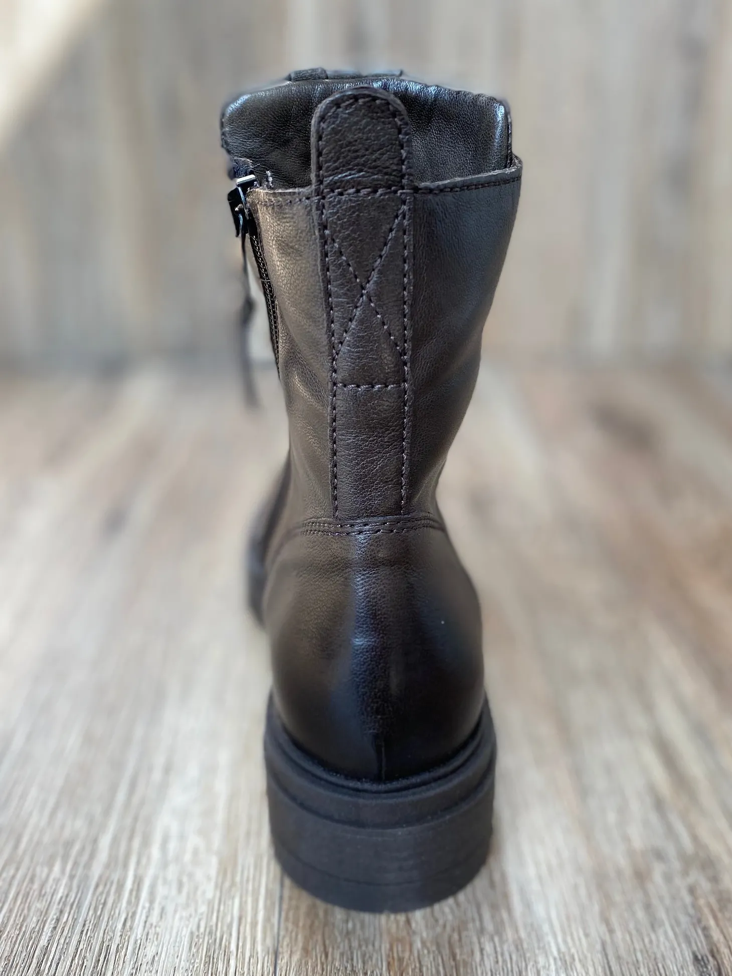 MJUS - M79215 - Grey