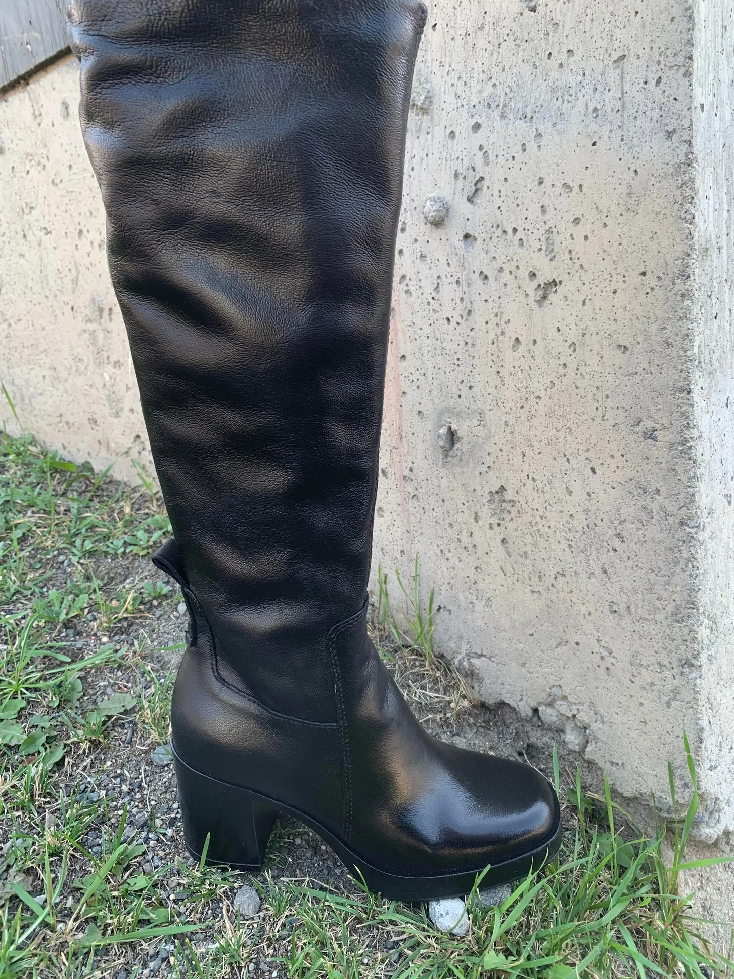 MJUS - P96321 - Black