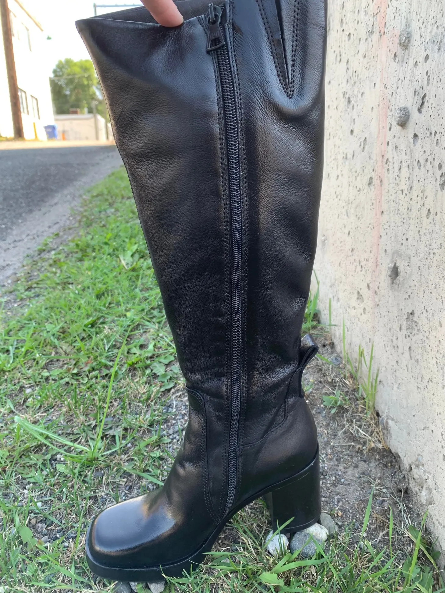 MJUS - P96321 - Black