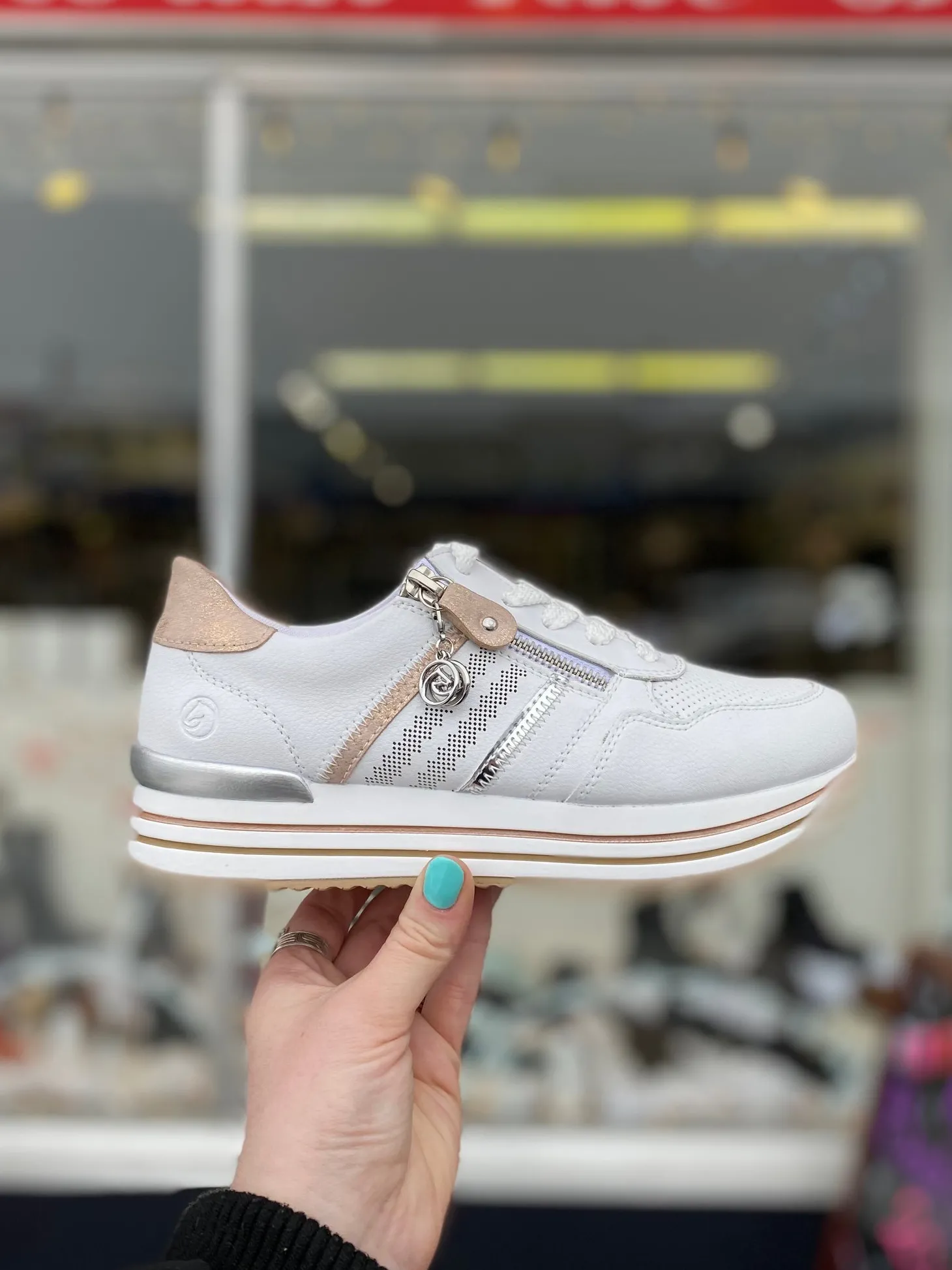 Remonte - Narcissa - White with Rose Gold