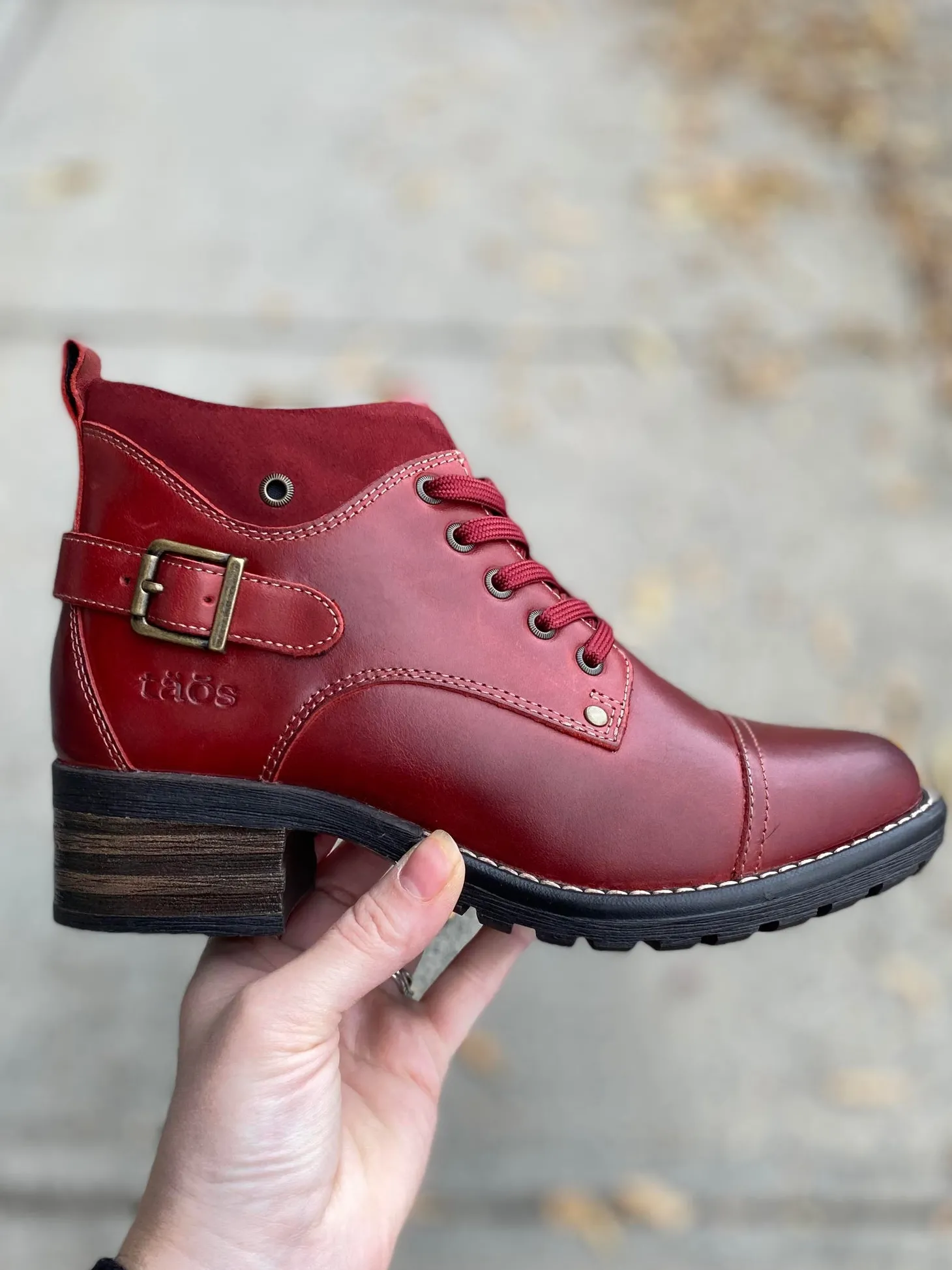 Taos - Mini Crave - Red